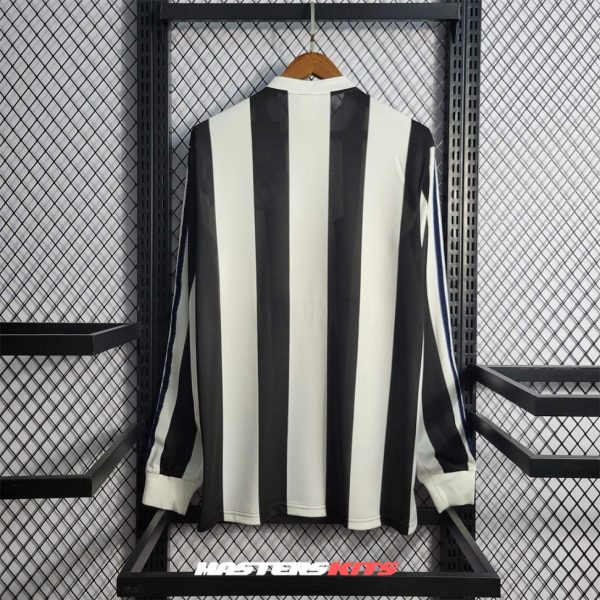 MAILLOT RETRO VINTAGE NEWCASTLE HOME 1995-97 MANCHES LONGUES (3)