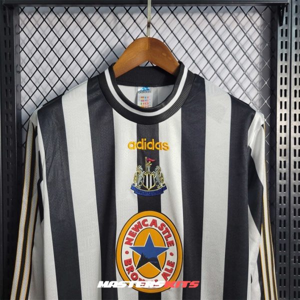 MAILLOT RETRO VINTAGE NEWCASTLE HOME 1997-99 MANCHES LONGUES (2)